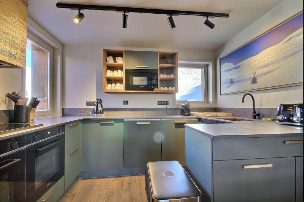 Chalet-Plagne-Soleil-REF74154785