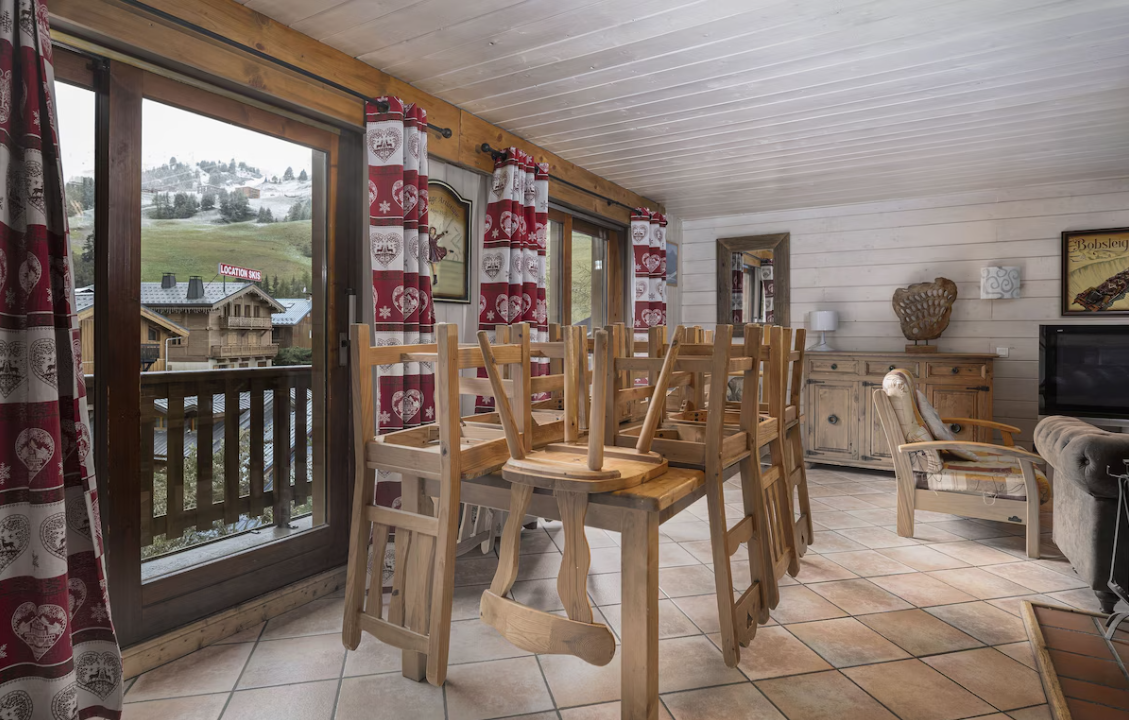 Chalet-Arcs1800-REF7417411